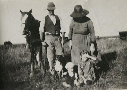 2 Hercules and Maria and children