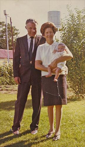 Jan, Lettie and their son Albert